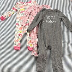 Set of Toddler Pajamas in Pink and Gray